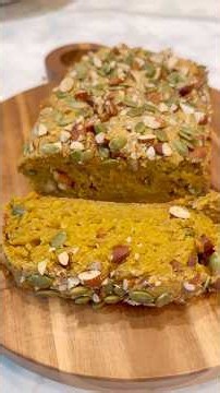 I Turned Butternut Squash Into THIS 😍 | Butternut Squash Loaf #fallbaking #squash #shorts #loaf