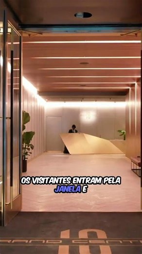 Você sabia que existe um prédio construído de cabeça para baixo?