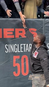 118K views · 5.2K reactions | Look who’s back 朗 | Chicago Bears | Facebook