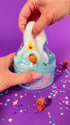 Relaxing Capybara Bubble Bath Slime Experience