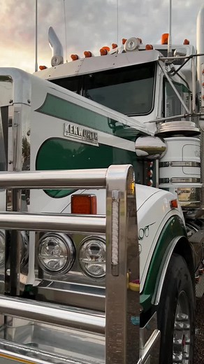 Message for all our fellow truckies from Josh Carter. Do you agree with him❓ #carterheavyhaulage #truckies #truckiesaustralia #truckieswife #kenworth #keepherclean #trucks #fy #fyp #foryou #foryourpage #mytruckdrivinghusband