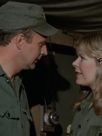 Best scene from M*A*S*H 4077 - Comedy of War 70-80s #MASH #mash4077 #4077 #War #WWI #oldwar #Comedy | Join us: https://www.facebook.com/groups/772465791028529 . | Mash 4077 - Best Of Best