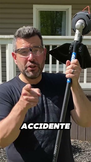 Hilo de nailon vs cuchilla de metal ¿cuál es más segura para cortar césped 🌿⚙️