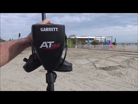 Metal Detecting: Beach Testing The New Garrett "AT MAX" Metal Detector | Aquachigger