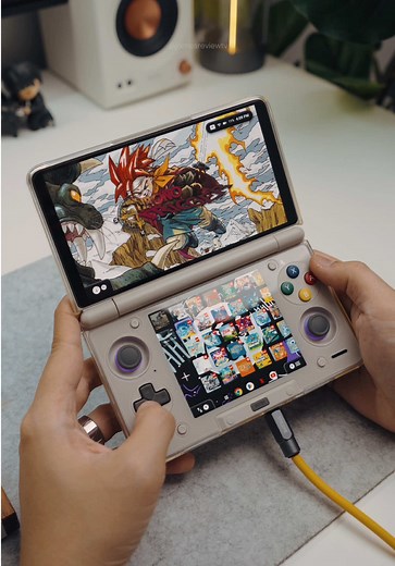 AYN Thor Pro Gaming Handheld: Addictive On-the-Go Gaming