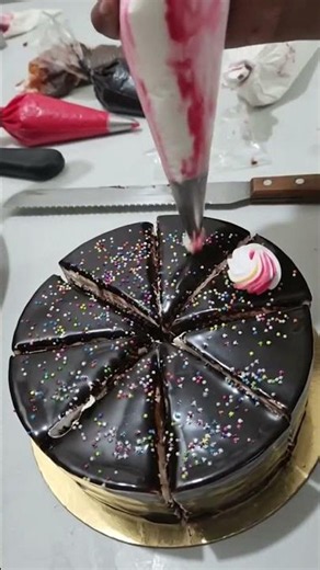 chocolate pastry/ how to make easy beautiful chocolate cake at home #shorts #chocolatecake #reels
