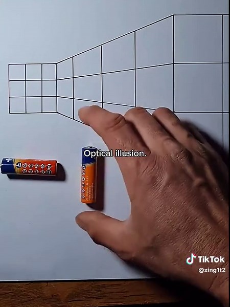 Optical illusion 😮🤯#opticalillusion #illusion | illusion