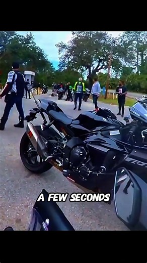 WHY WAS THIS MOTORCYCLIST SPEEDING LIKE HE WAS BEING CHASED?! 🏍️😱