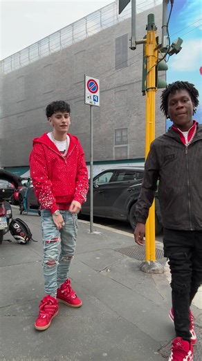 #trend #friend #fypシ #flexinalan | trends with friends