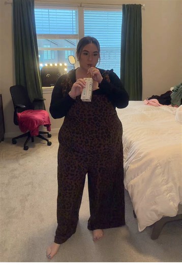 Stylish Leopard Jumpsuit for Plus Size Fashion