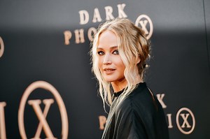 Jennifer Lawrence Insists Nude Photo Hack Still Traumatises Her