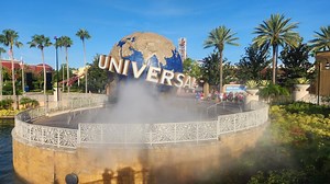 Universal Orlando Getting Rid of Paper Maps on January 1st | Chip and Company