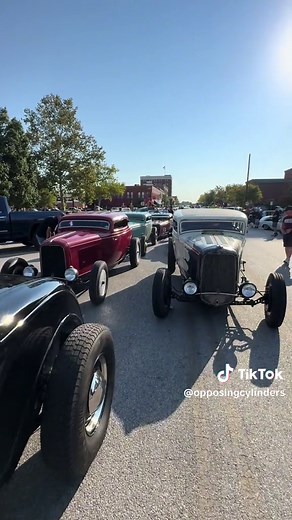 NEW VIDEO - GATHERING AT THE ROC, 2024! See all the cars roll out for this year’s Reliability Run! Hot Rods are Everywhere! Watch on our YouTube channel ➡️ https://youtu.be/jUEDo25SNLc?si=eAcw05UWApqg89xs The drive starts off with a group of Rolling Bones hot rods to lead the way. It doesn’t get much better than this. Like 👍 Subscribe 💥 and Share ➡️ the video! Watch Part 1️⃣ Episode ➡️ https://youtu.be/oN2VQ71X1U8?si=XvexpFQ0tQbYvrwQ Part 3️⃣ Show Coverage will be next Saturday! #opposingcylin