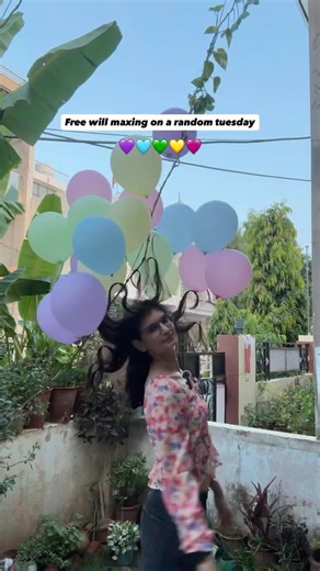 Tying balloons in my hair, just because✨ #shorts #fyp #creator #freewill #whimsy #balloons #diy #fun
