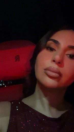 Brook on Instagram: "Passenger princess ♾️ #girly #lipcombo"