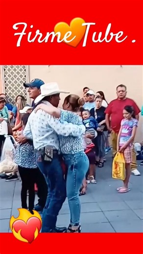 Omar and Flor dancing cumbia #latindance #dancevideo #cumbia #dancing #dance