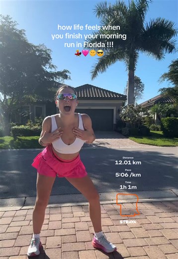 Morning run ☑️😎 Can’t wait to spend the rest of the day pool side 🩷✨🌸🌴🌞 #runner #girlswhorun #springbreak #florida #halfmarathontraining