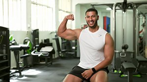 61K views · 304 reactions | Nassim Sahili nous entraîne dans les coulisses de sa vie de sportif et de youtubeur. Surtout, il se confie avec sincérité sur son parcours et ses motivations. | Quotidien avec Yann Barthès | Facebook