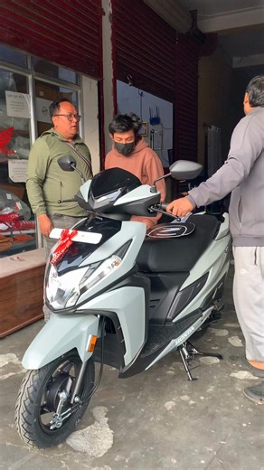 Celebrating a Happy Customer at Honda Lamjung