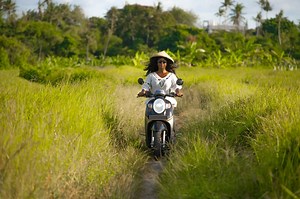 The Ultimate Thailand Lesbian Travel Guide to Bangkok - EveryQueer