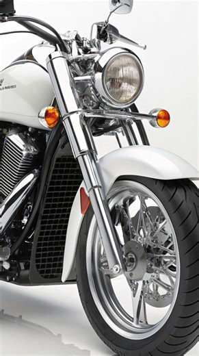 🔥2025 Honda VTX 1800 | Ultimate Power Cruiser Review & Full Features Breakdown!