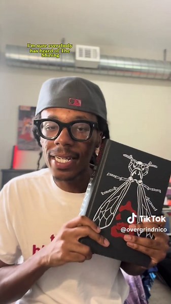 My top 7 Stephen King books ever! Yall should already know what number 1 is. 7 - Later 6 - The Green Mile 5 - Pet Sematary 4 - Misery 3 - The Shining 2 - Billy Summers 1 - 11/22/63 #bookish #booktok #bookrecommendations #stephenking
