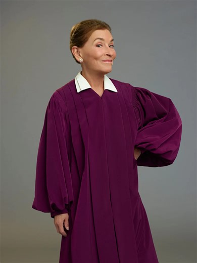 This no-nonsense TV star sold Florida mansion for a cool $9.5 million