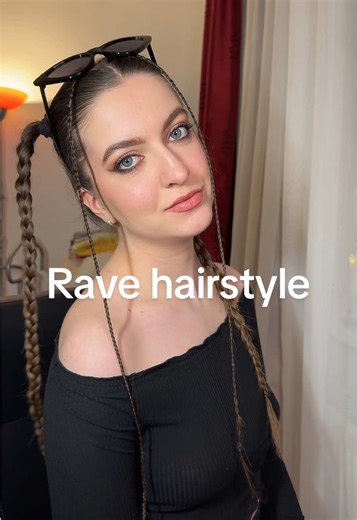 Rave hairstyle tutorial 🖤⛓️ #rave #ravehair #ravehairstlyes #ravetok #techno #fy #fyp #foryou #foru