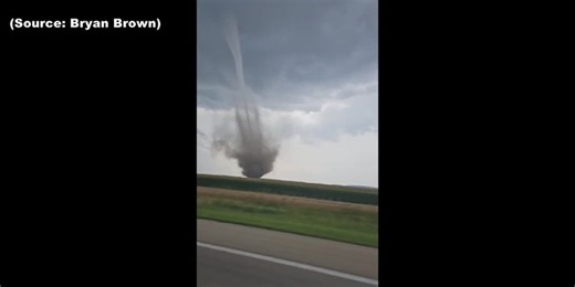 RAW VIDEO: Landspout in Mississippi County, Mo.