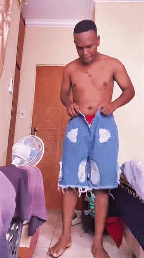 Outfit of the Day: Stylish Jean Shorts and Accessories