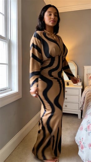 Autumn Elegant Sexy Women's Geometric Print Dress, Plus Size Deep V Neck Batwing Sleeve Slim Fit Long Dress for Fall Season#tiktok #tiktokshop #tiktokshopblackfriday #woman #ootd