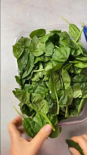 STORE SPINACH FOR UP TO 1 MONTH!