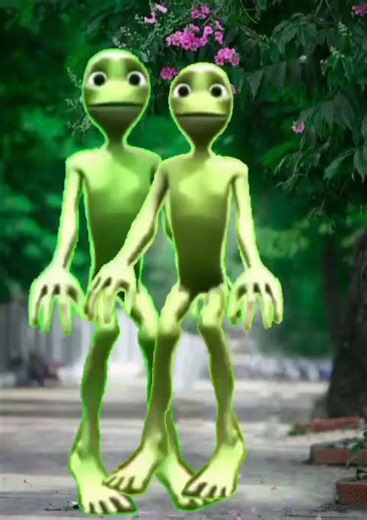 Part-05 Dame tu cosita|alien dance|funny alien#comedy #color dance#crazzyalienz#funny 😂