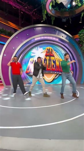 This is how the men completed today's #ViralChallenge on #VLA! 🤩✨🕺🏻