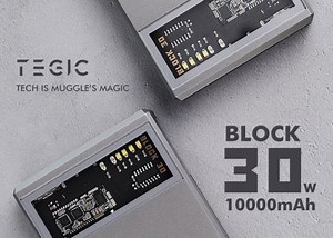BLOCK 30 10,000mAh fast charging battery pack