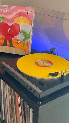 ‪@BadBunnyPR‬ - Un Verano Sin Ti #vinyloftoday