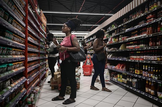 Martinique : qui sont les békés et pourquoi sont-ils associés à la vie chère ? Comprendre en trois minutes