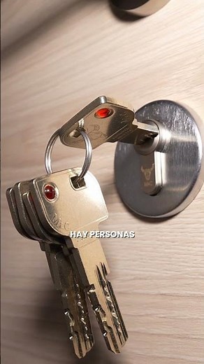 Do you use the same key? 🤔🔑 Double lock keyed alike to the main one with a security cylinder
