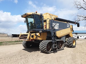 2001 CLAAS Lexion 485R Rotary Tracked Combine | Agriculture