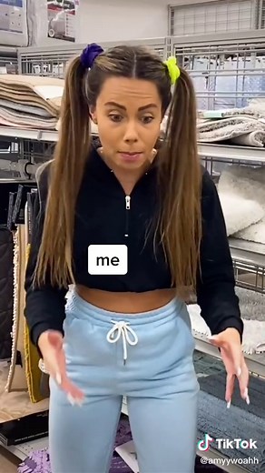 When mom embarrasses you bc she can’t be a burrito the right way🤧 #store #burrito #immaburrito #embarrassing