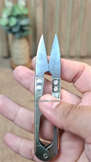 Gunting Benang Jahit