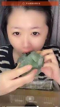 IGLOO ICE CHUNKS // CHUNKY ICE EATING