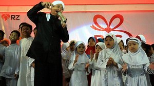 Download Lagu MP3 Opick Lagu Religi Spesial Alhamdulillah s/d Takdir Bisa Dengar di Spotify - Tribunjambi.com