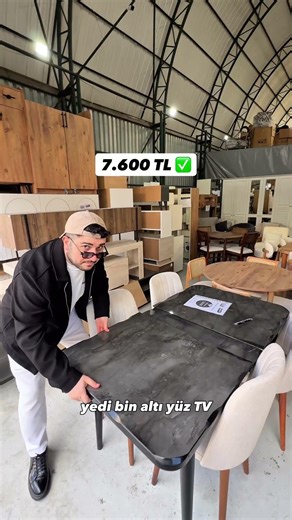 I found a furniture outlet warehouse in Istanbul that very few people know about!