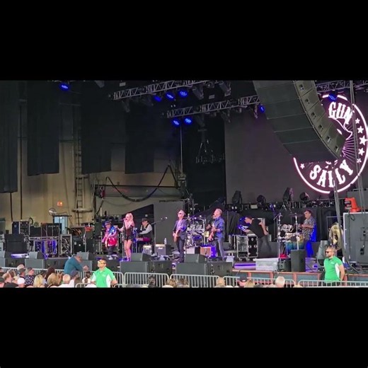 2026 Riverbend Music Center - Six Gun Sally - Ain't Goin' Down ('Til The Sun Comes Up)
