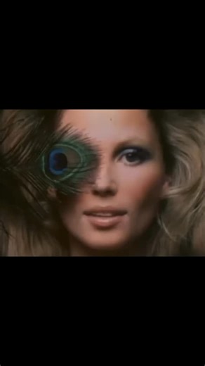 ♡ on Instagram: "1970s Revlon super-rich eyeshadows commercial💕 via: old.fashion4ever #vintage #1970s #vintagemakeup #revlon #vintageaesthetic"