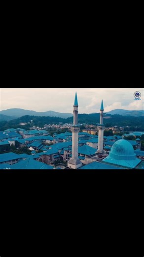 Dw News Hyderabad on Instagram: "AD| @lordsinstitute : 23 students from Lords Institute of Engineering & Technology (LIET), including 4 girls, complete their International Internship at the International Islamic University Malaysia (IIUM) 🇲🇾 During the visit, LIET and IIUM exchanged a Letter of Intent (LoI), paving the way for future student and faculty exchange programs, joint research initiatives, and other collaborative projects. Hosted in partnership with IIUM and leading Malaysian tech fi