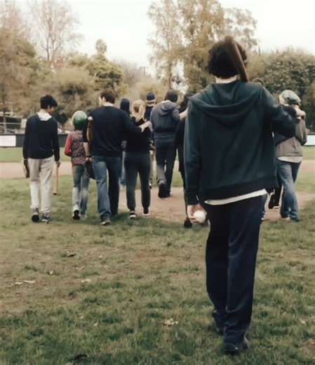 Exploring the Impact of Parenthood on Fans