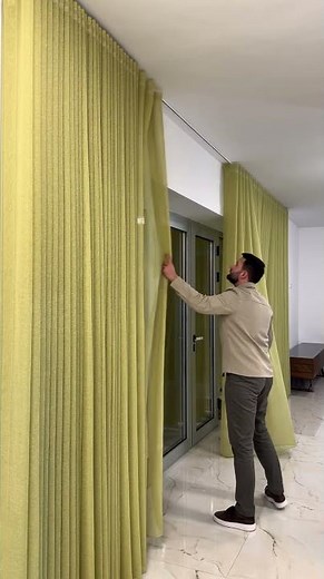 The Secret to Fresh & Airy Rooms: Green Sheers + Snake Track #homedecor #hugmoom #interiordesign