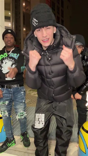 WAIT ✋ @Chrriiss00 @anxss🇧🇷 #trend #friend #fypシ #flexinalan | Tik?Toks With Friends